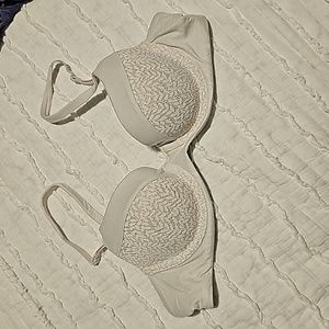 Victoria's Secret Body by Victoria Lined Wired Bra